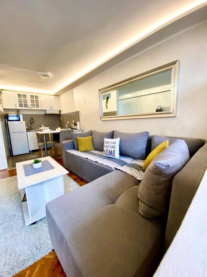 Top Center Apartment Novi Sad Dış mekan fotoğraf